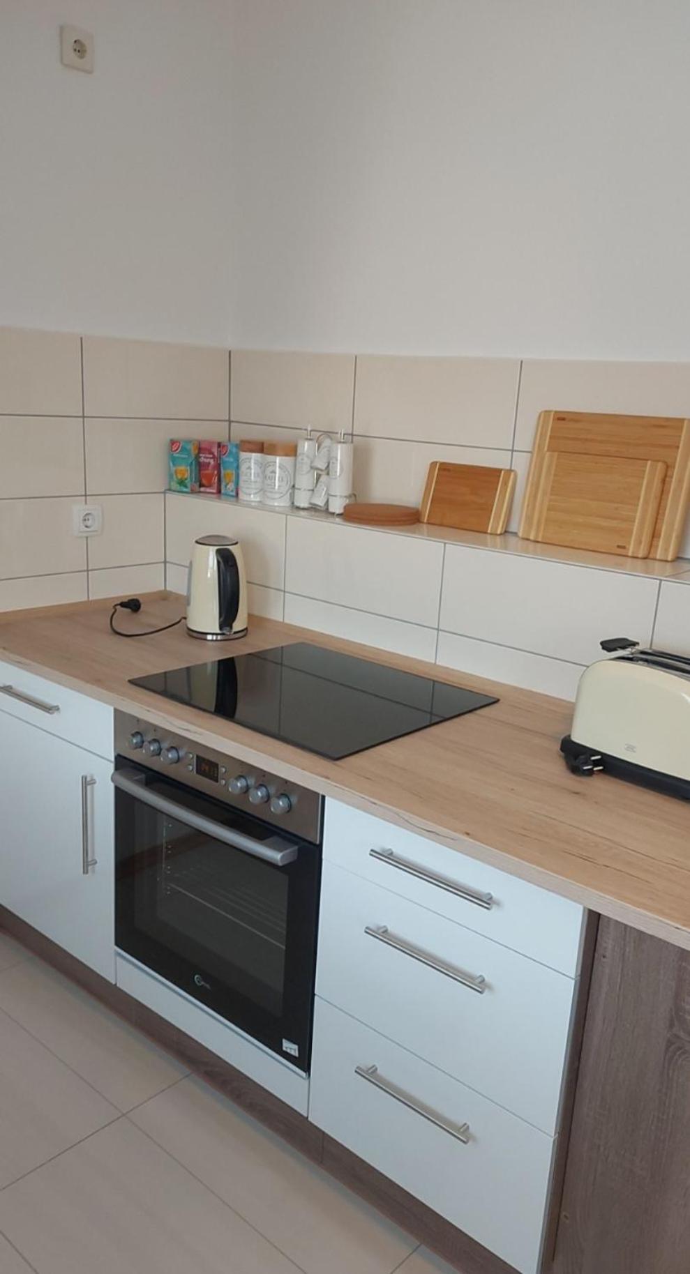 Stilvolle Free Parking, Space, Wlan Apartment Niestetal